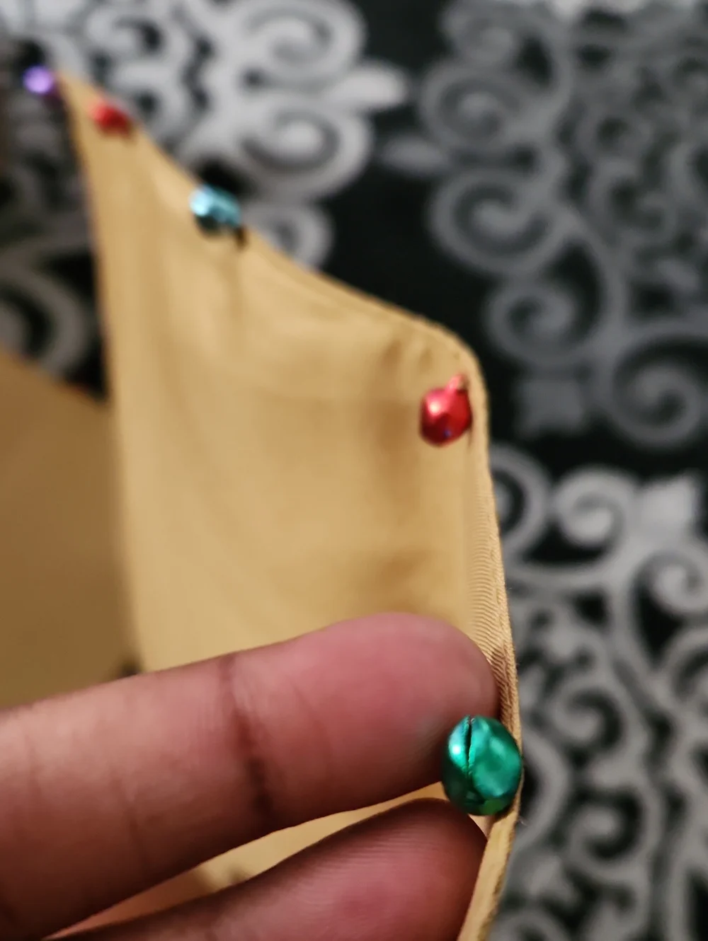 Pier 1 Imports 4 Pcs Jingle Bells Gold Square Holiday Placemats